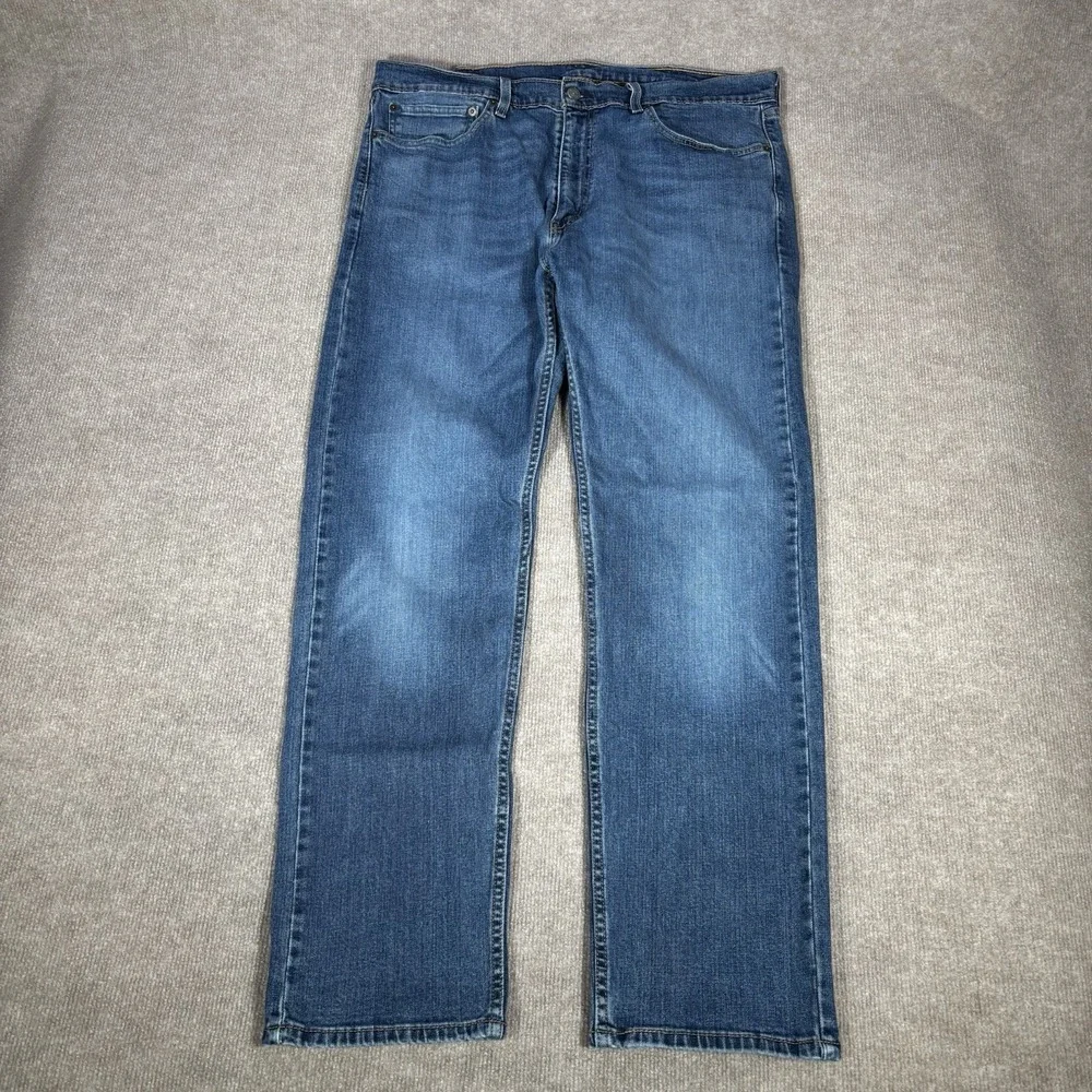 Levis 505 Jeans Mens‎ 38x32 Regular Fit Straight Medium Wash Blue Denim Stretch